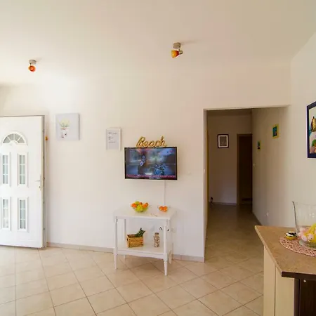 Apartment Apartman Perla