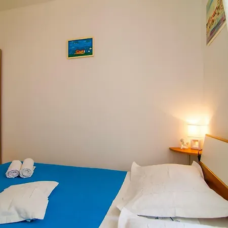 Apartman Perla *