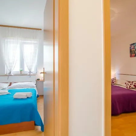 Apartman Perla *