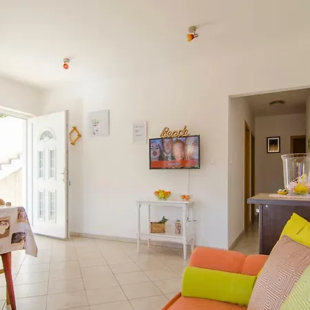 Apartment Apartman Perla